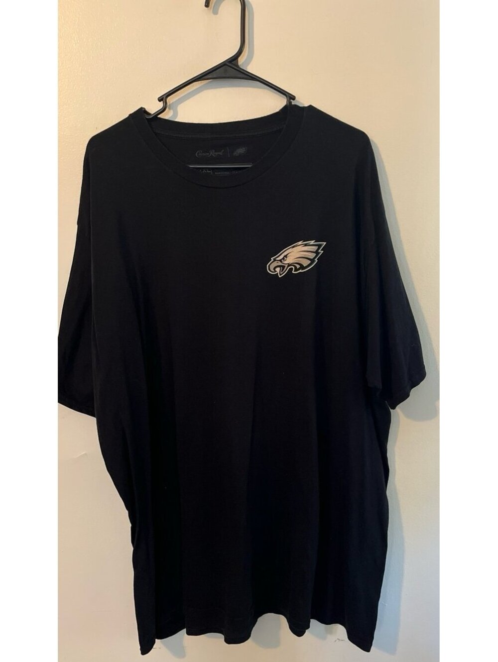 Philadelphia Eagles Crown Royal TShirt 2XL